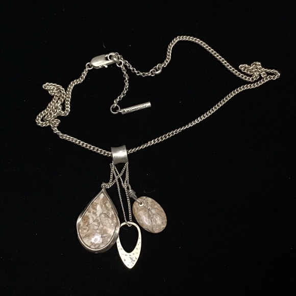 Kennith Cole multi charm necklace - Picture 1 of 1